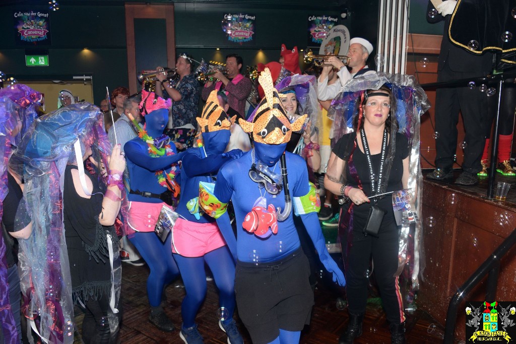 ../Images/H2O feest, onder water 035.jpg